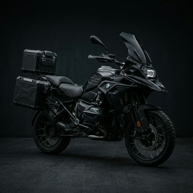 AVENTURE / TOURING